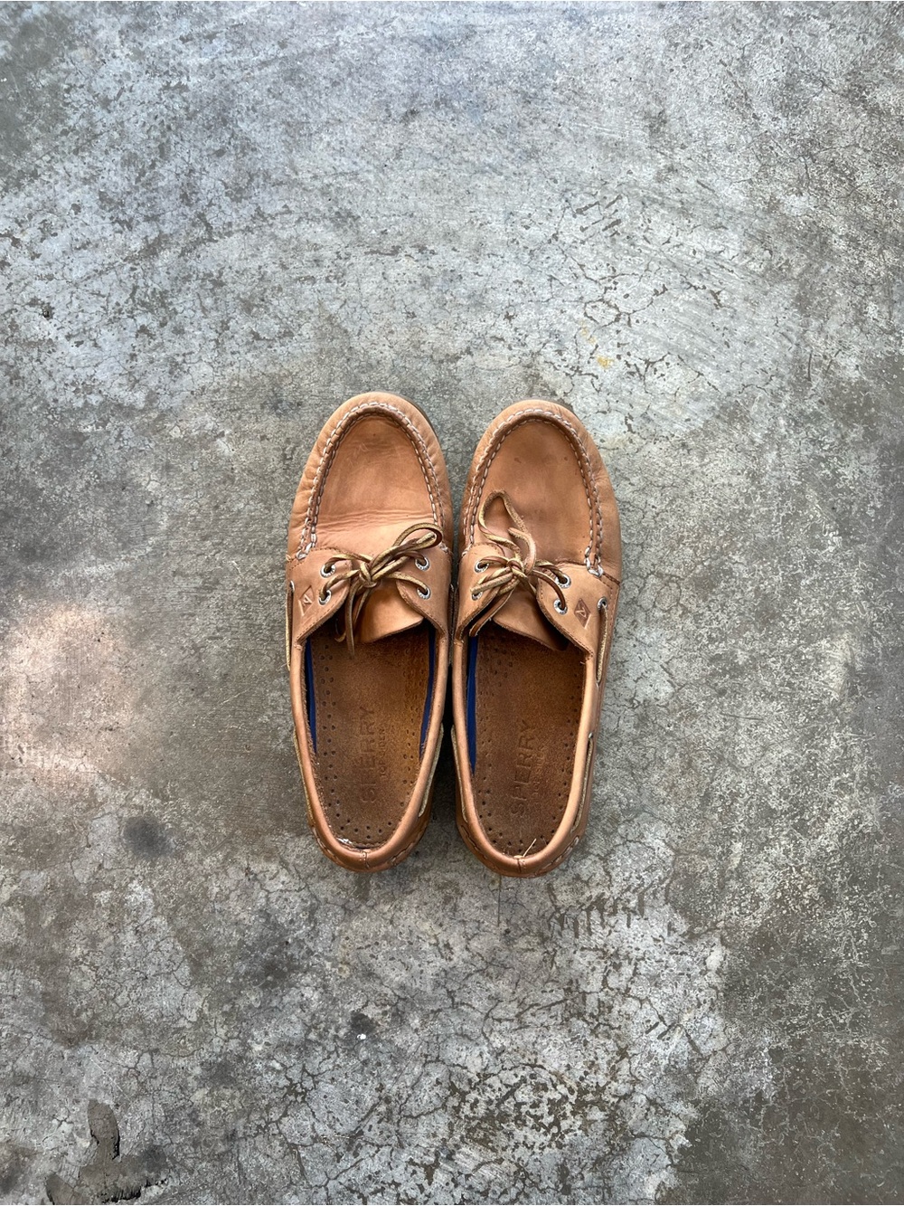 Sperry Top-Sider Men’s Authentic Original 2-Eye Boat Shoes Sahara Leather 11.5M
